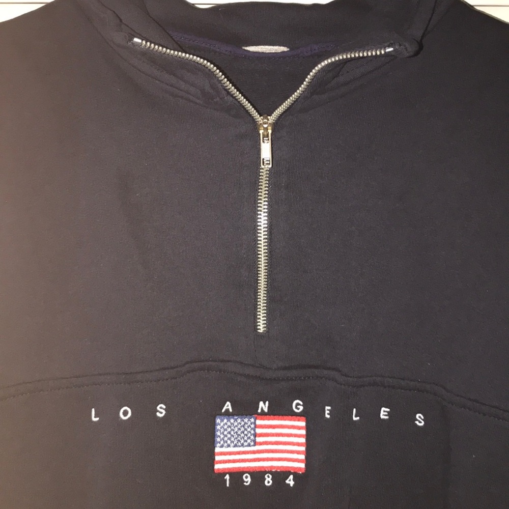 LOS ANGELES SWEATER